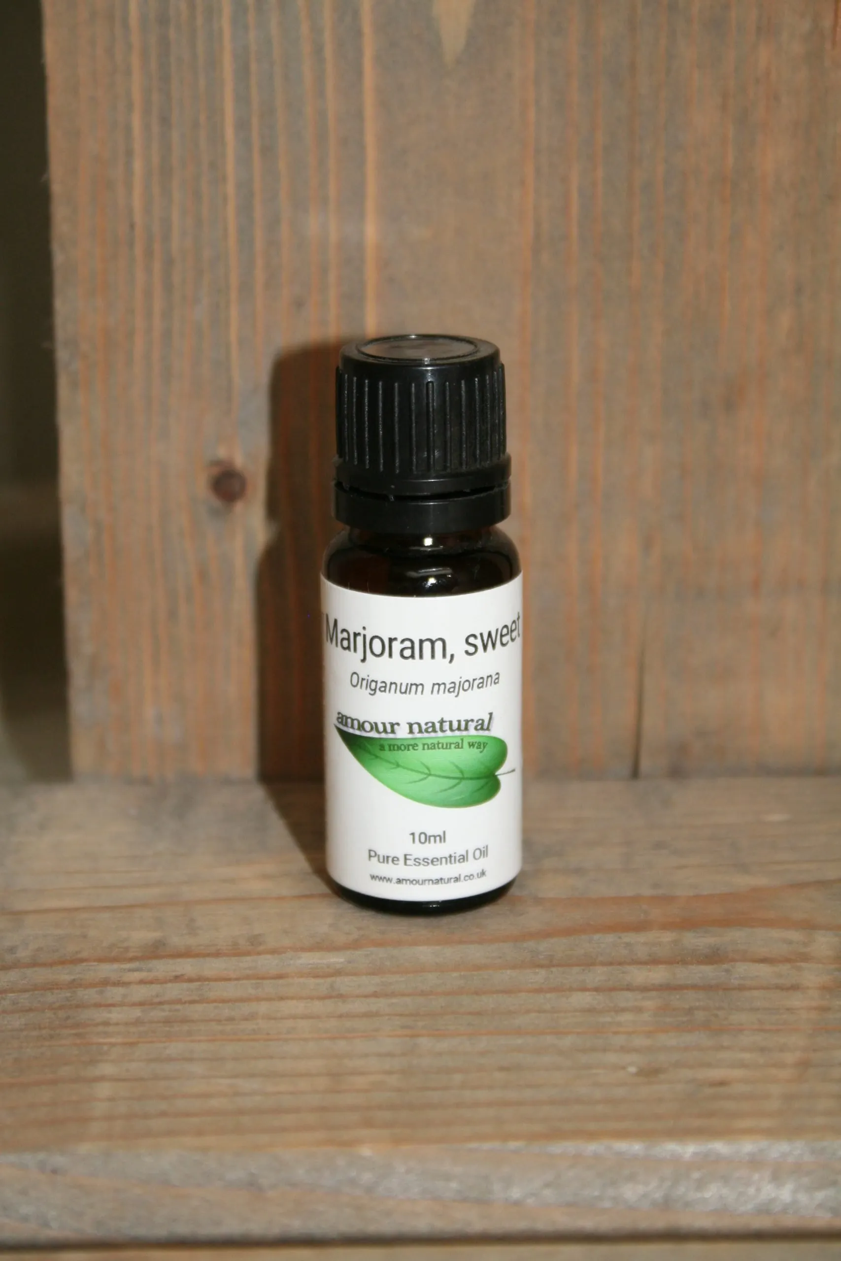Amour Natural Majoram oil
