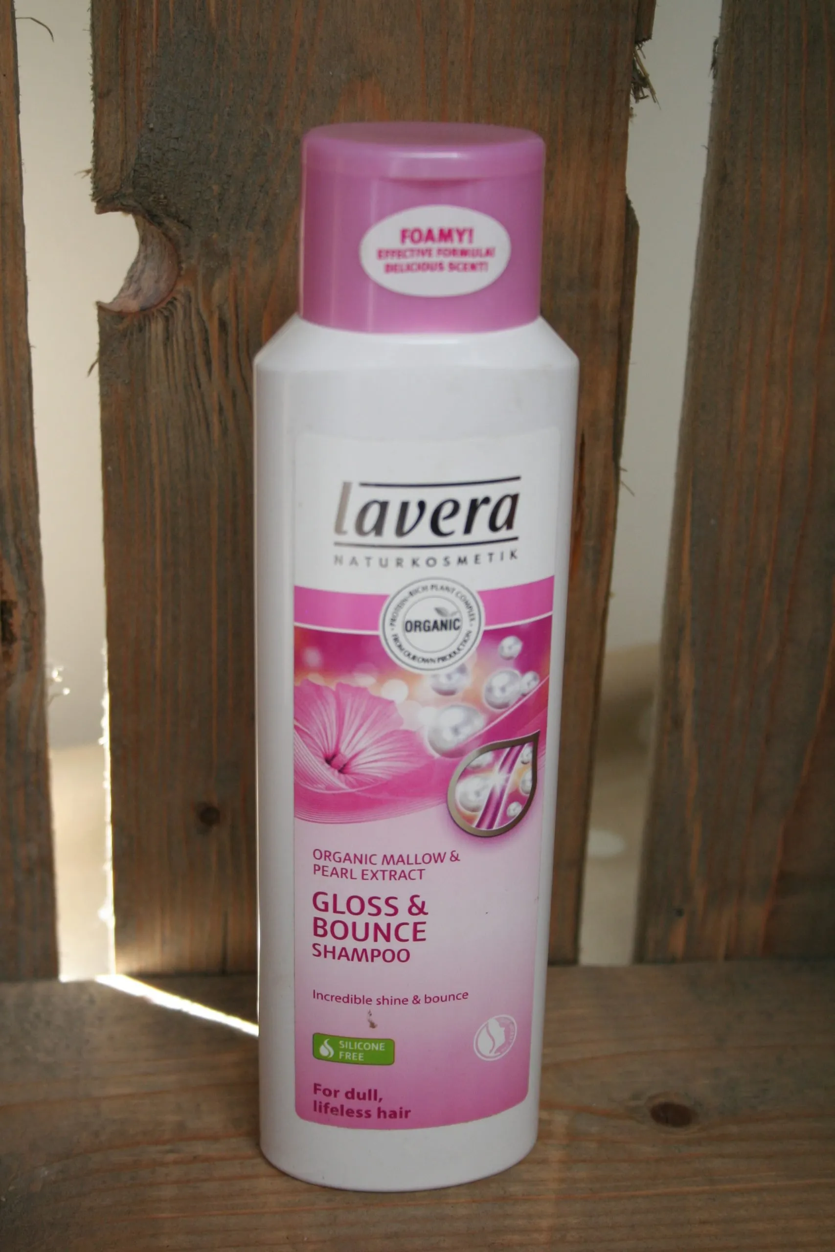 Lavera gloss & bouce shampoo