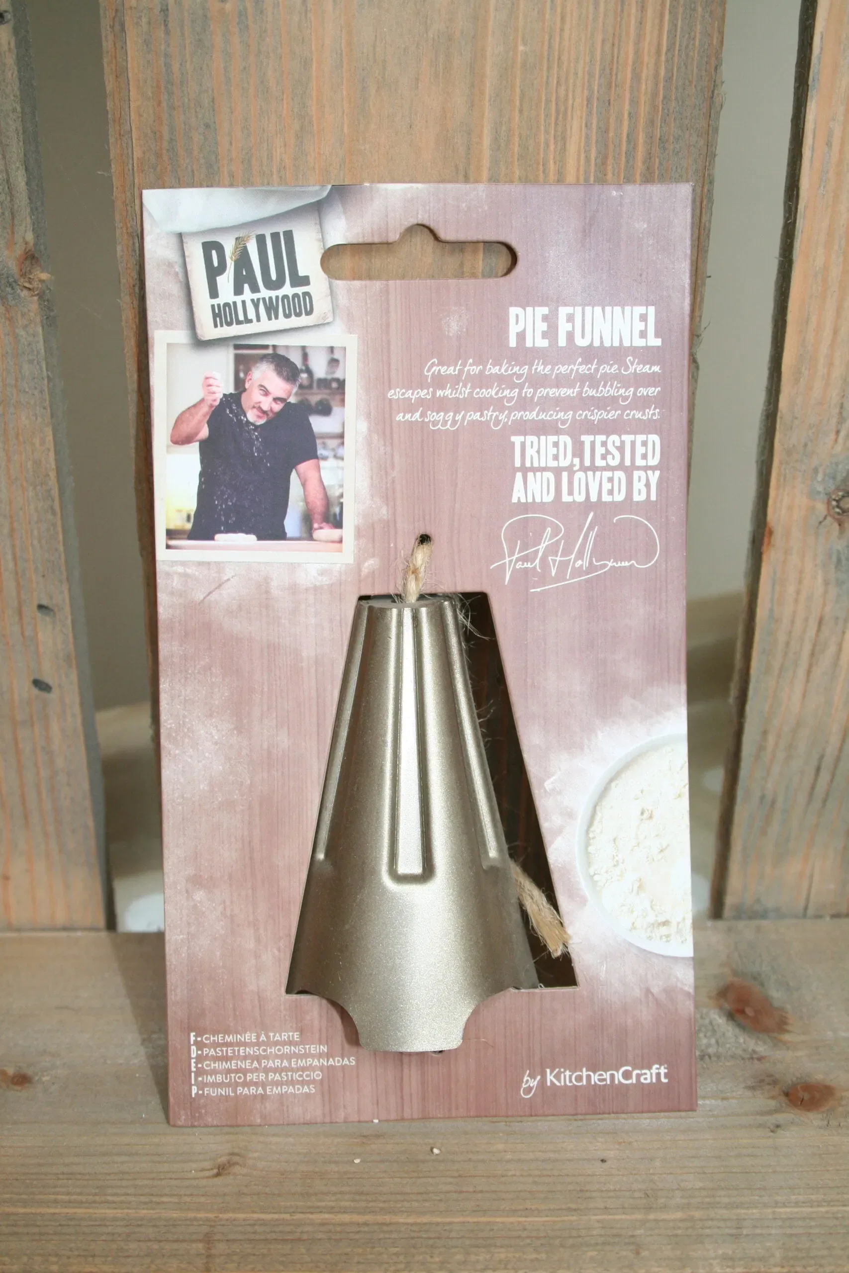 Paul Hollywood Pie Funnel