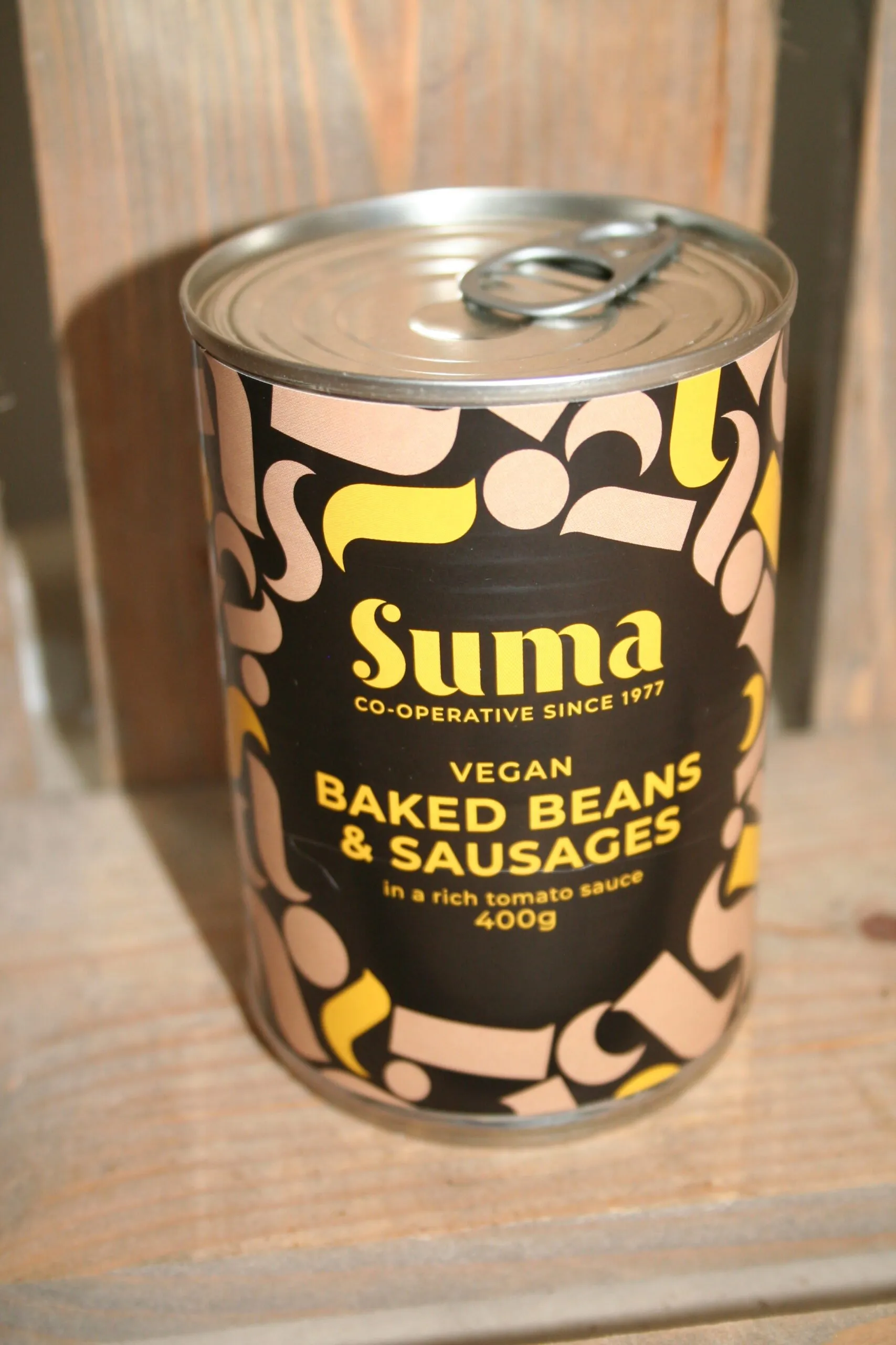 Suma vegan baked beans & sausages