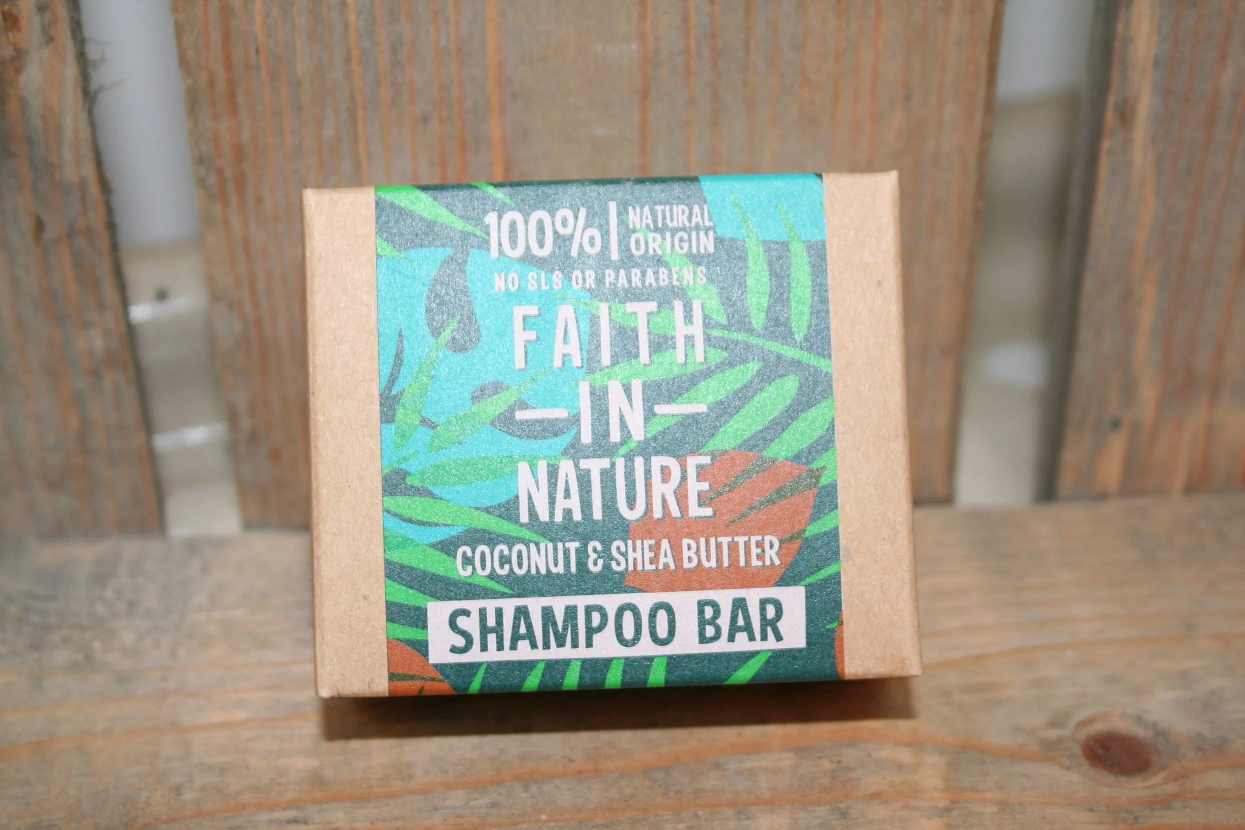 Faith in Nature shampoo bar coconut & shea butter