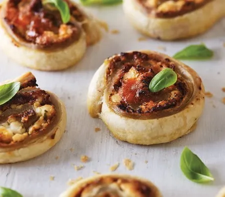 COOK Goats Cheese & Pesto Whirls Canapes Frozen (for 12 people)
