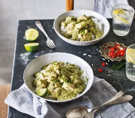 Cook Thai Green chicken curry