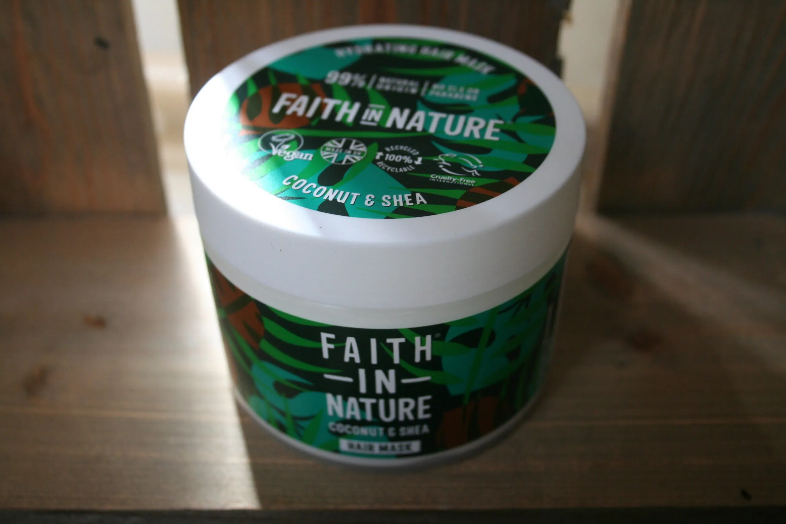 Faith in Nature hair mask coconut & shea