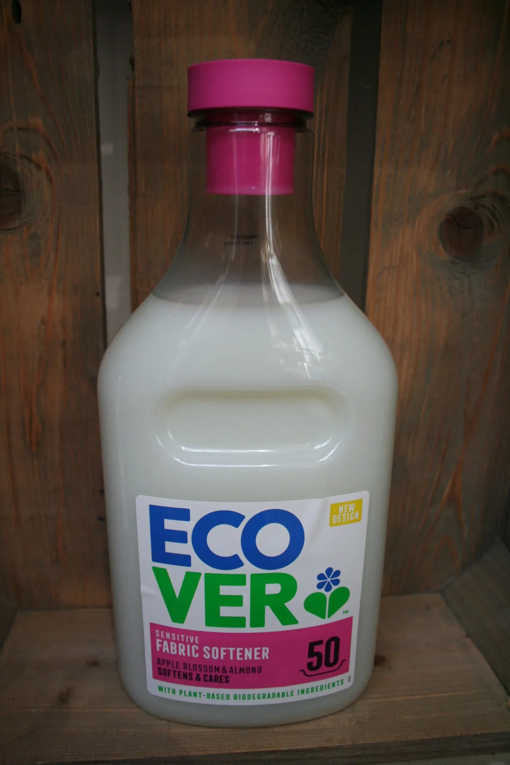 Ecover sensitive fabric softner apple blossom & almond