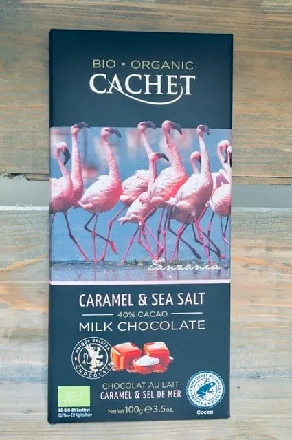 CACHET Organic 40% Milk Chocolate with caramel and sea salt bar (100g)