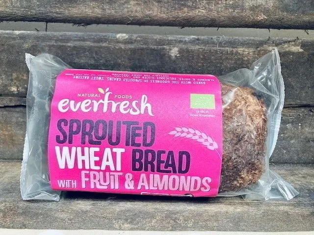 EVERFRESH Organic 100% Sprouted Wheat Bread With Fruit and Almonds (400g)
