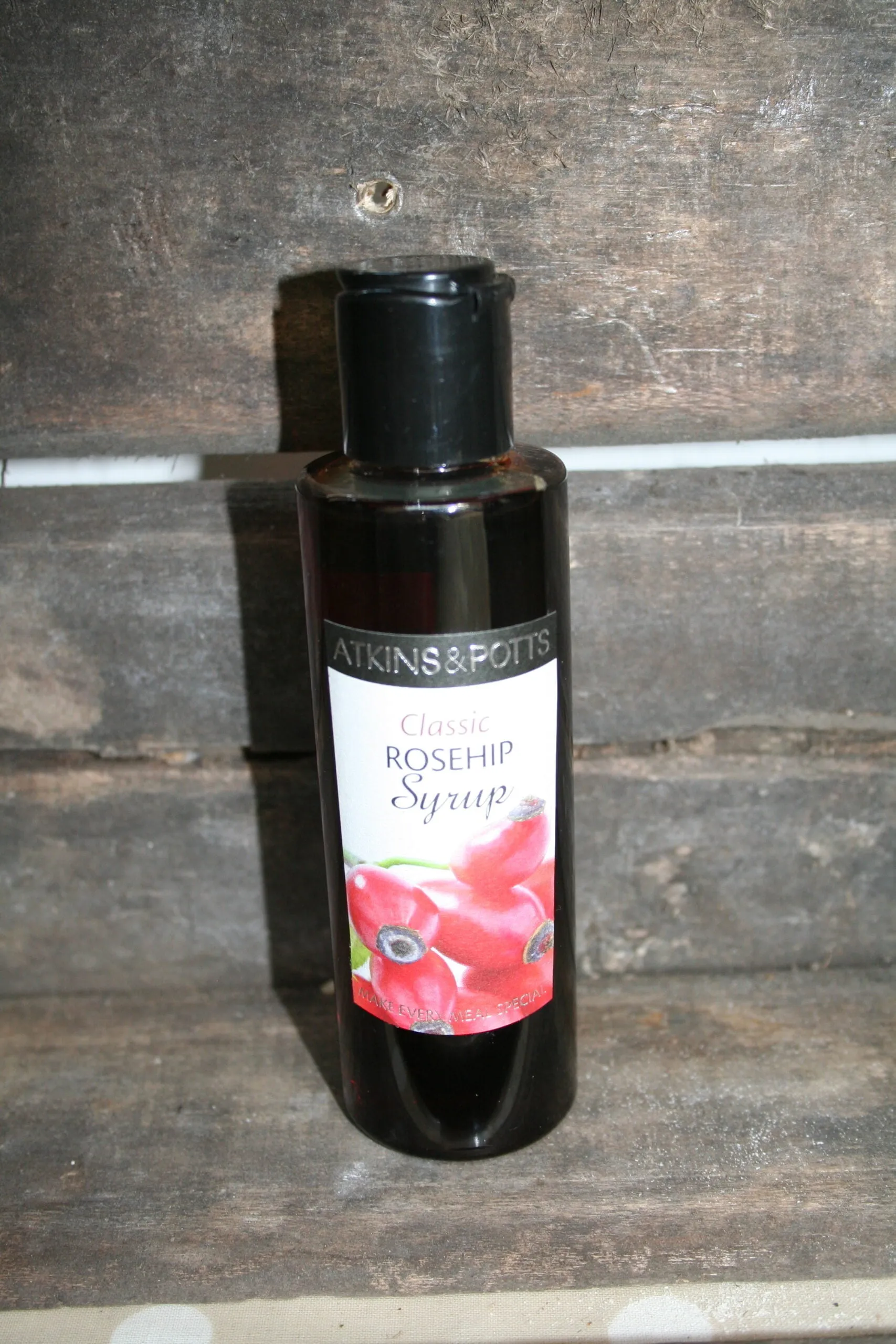 Atkins & Potts classic rosehip syrup