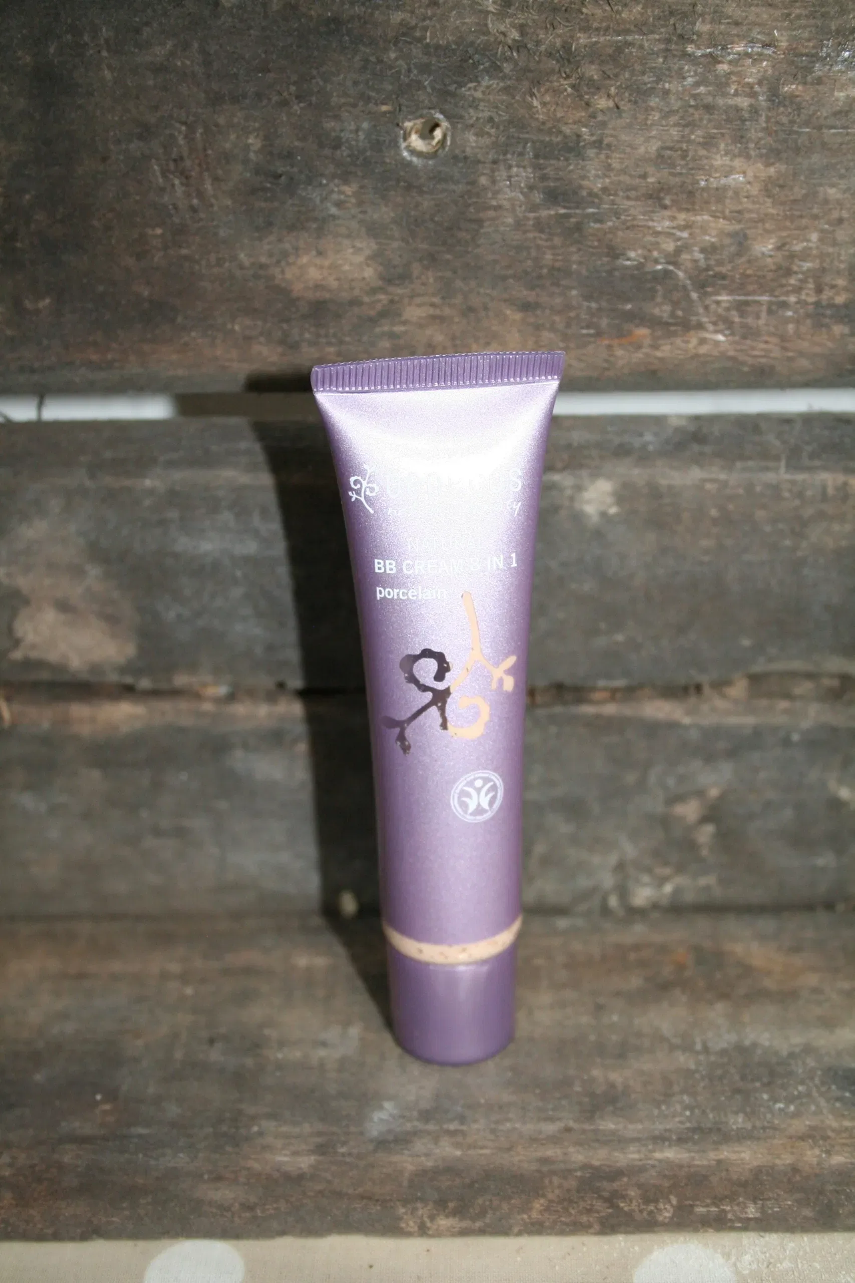 Benecos natural BB cream 8 in 1 porclain