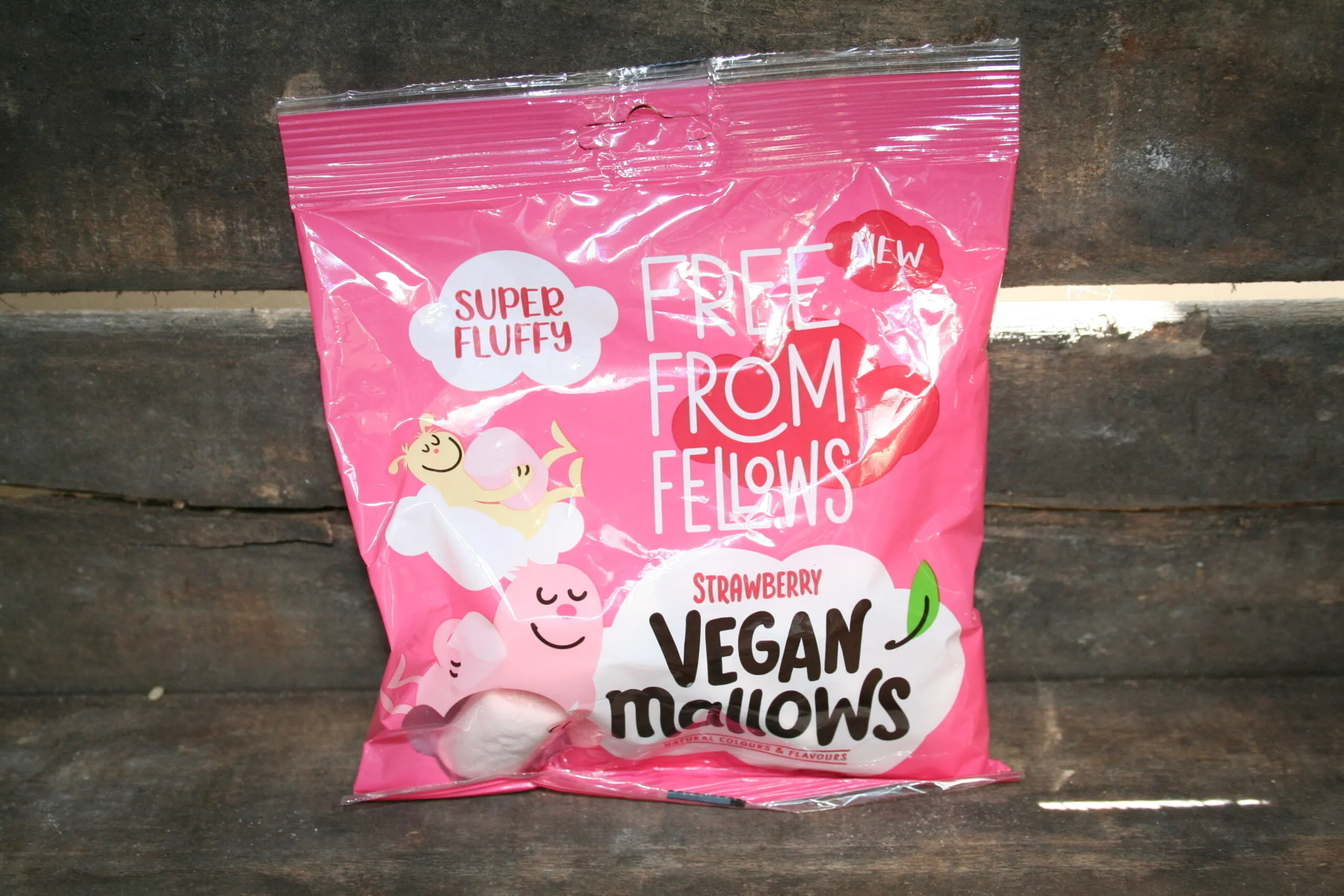 Free From Fellows strawberry vegan mallows