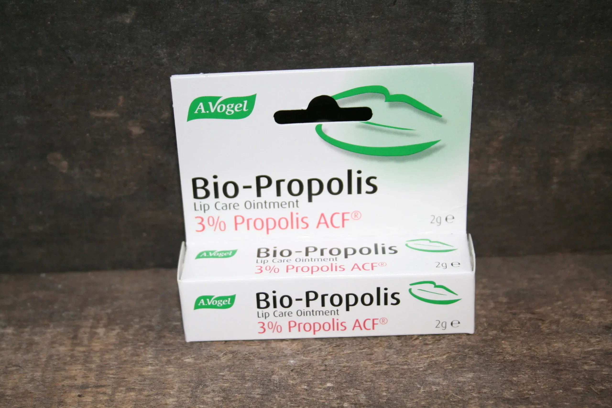 A Vogel bio propolis lip care ointment