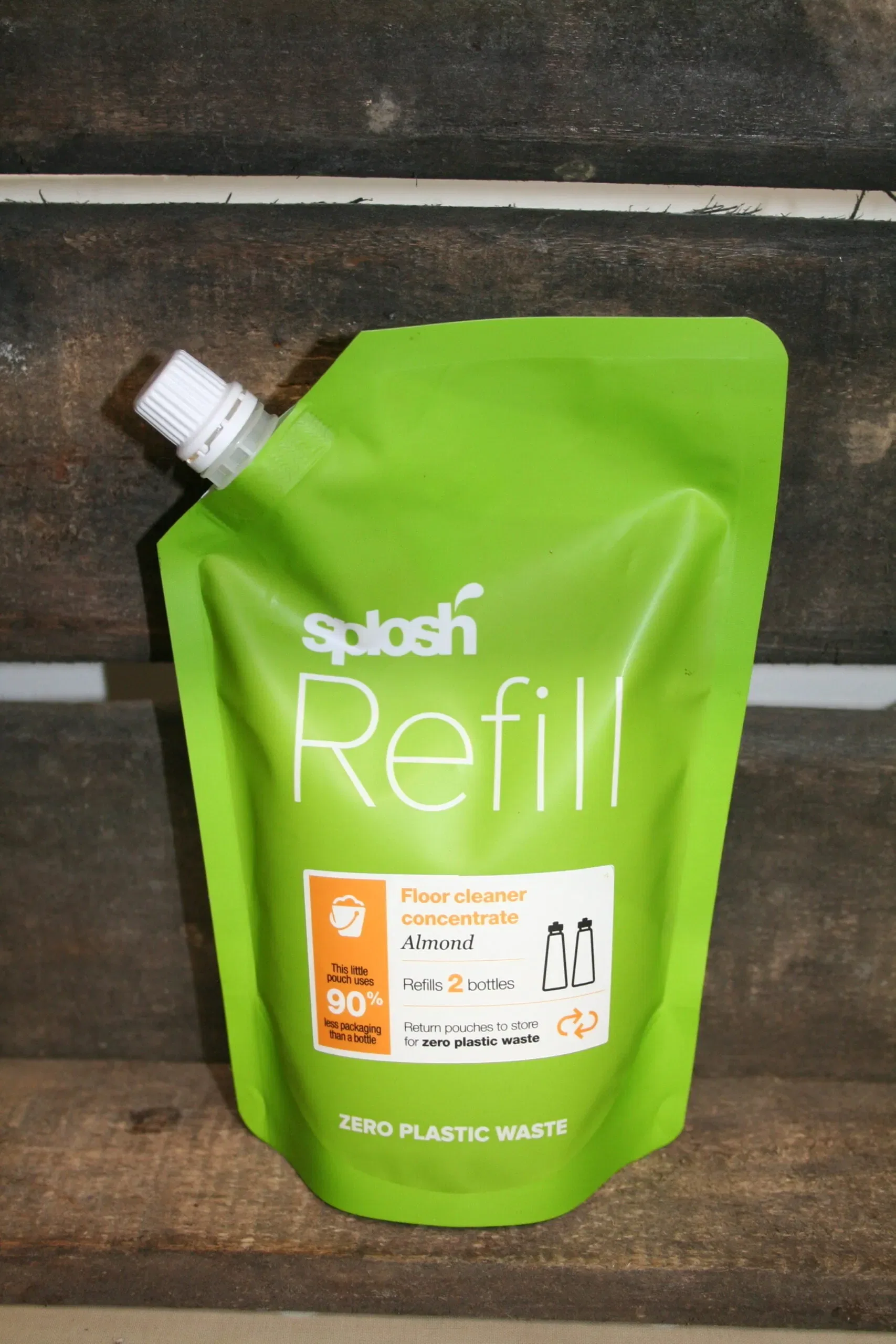Splosh refill floor cleaner concentrate almond