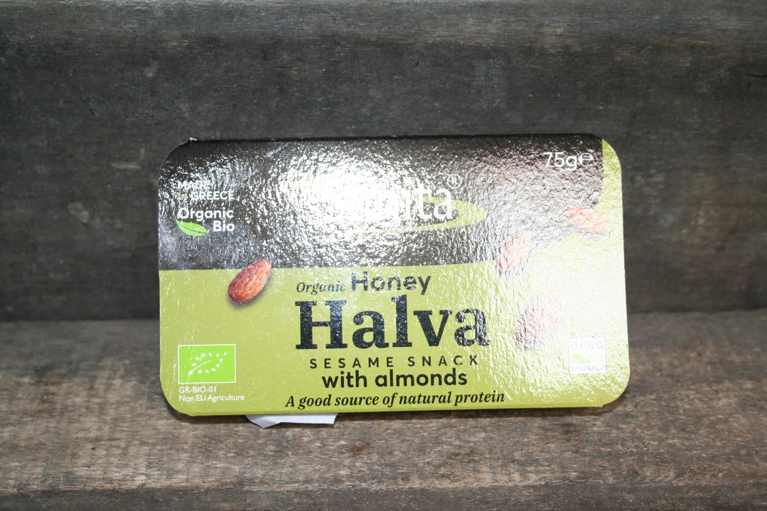 Sunita organic honey halva sesame snack with almonds