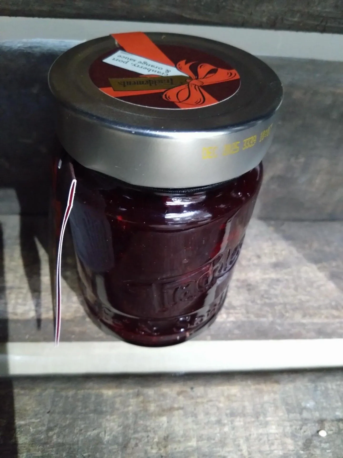 tracklements christmas spice chutney (370g)