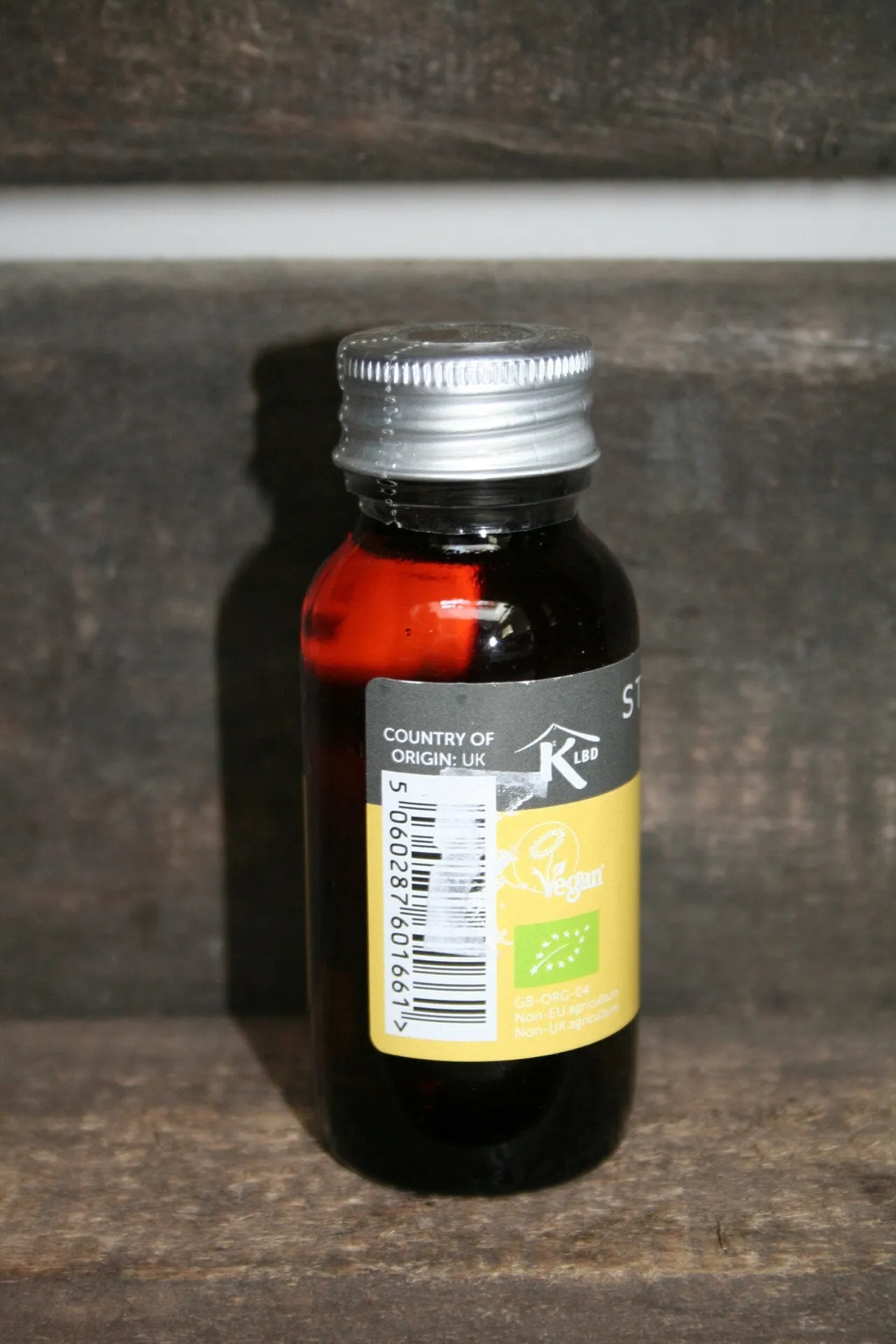 Steenberg lemon extract