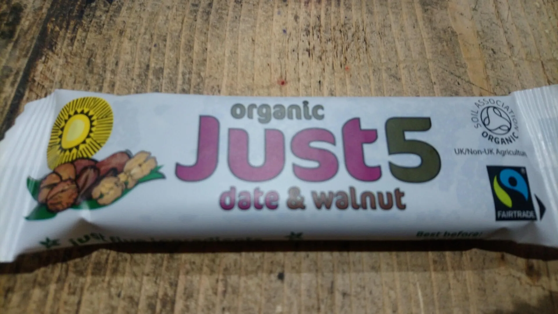 tropical wholefoods organic just5 date & walnut (40g)