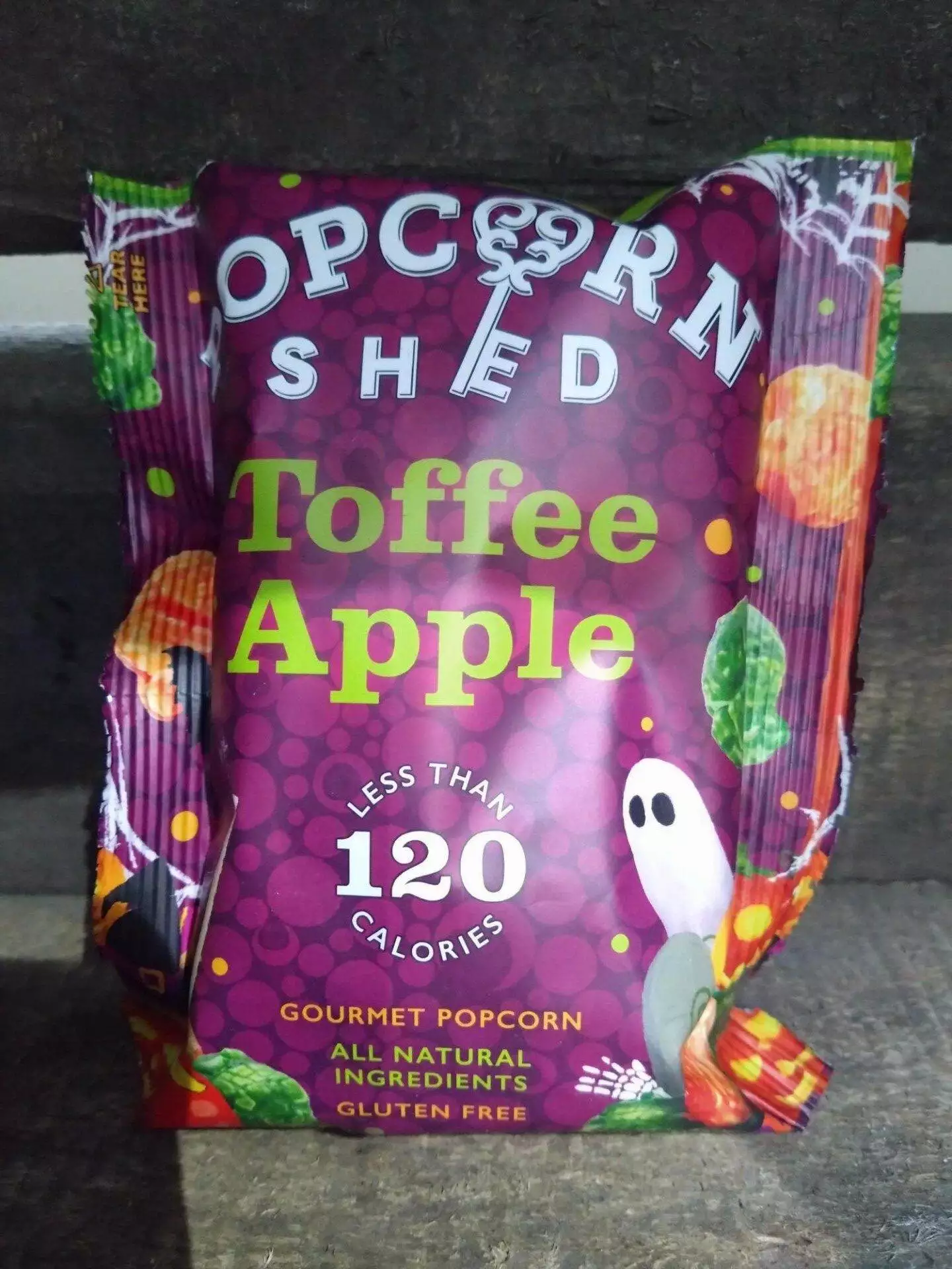 joe & seph's toffee apple and cinnamon popcorn pouch (80g)
