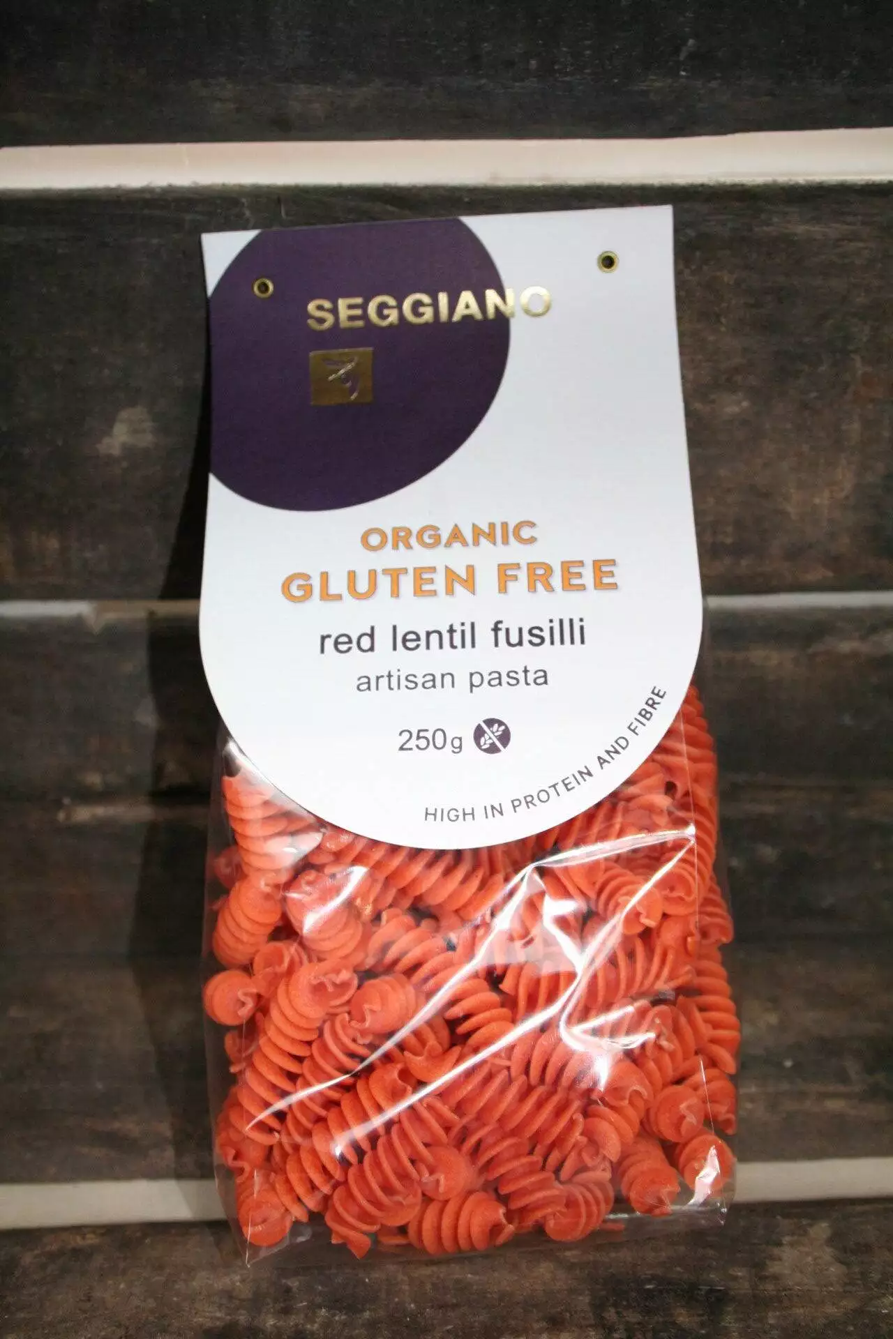 Seggiano organic gluten free red lentil fusilli