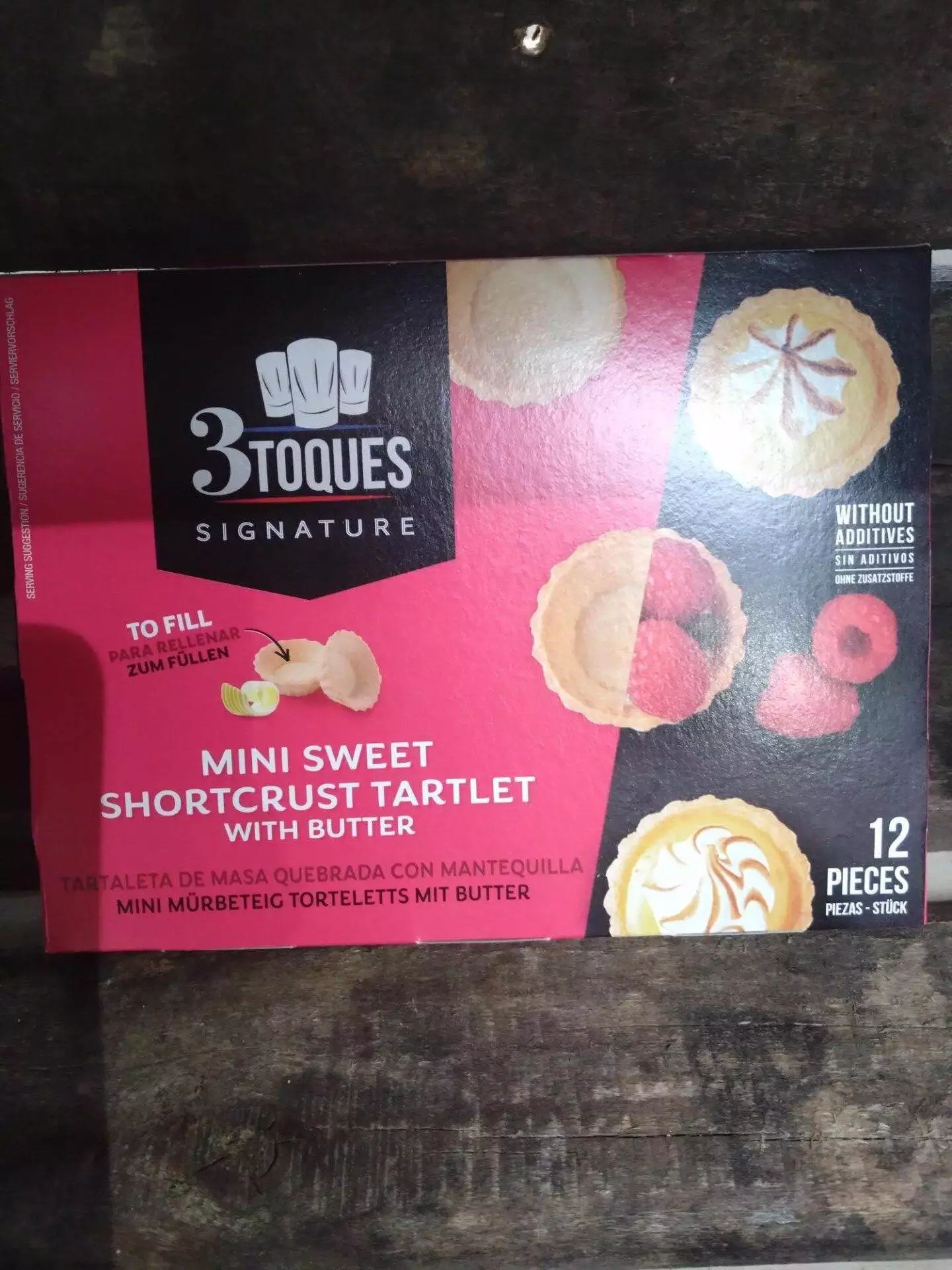walnut tree chocolate dipped ginger slices (200g)