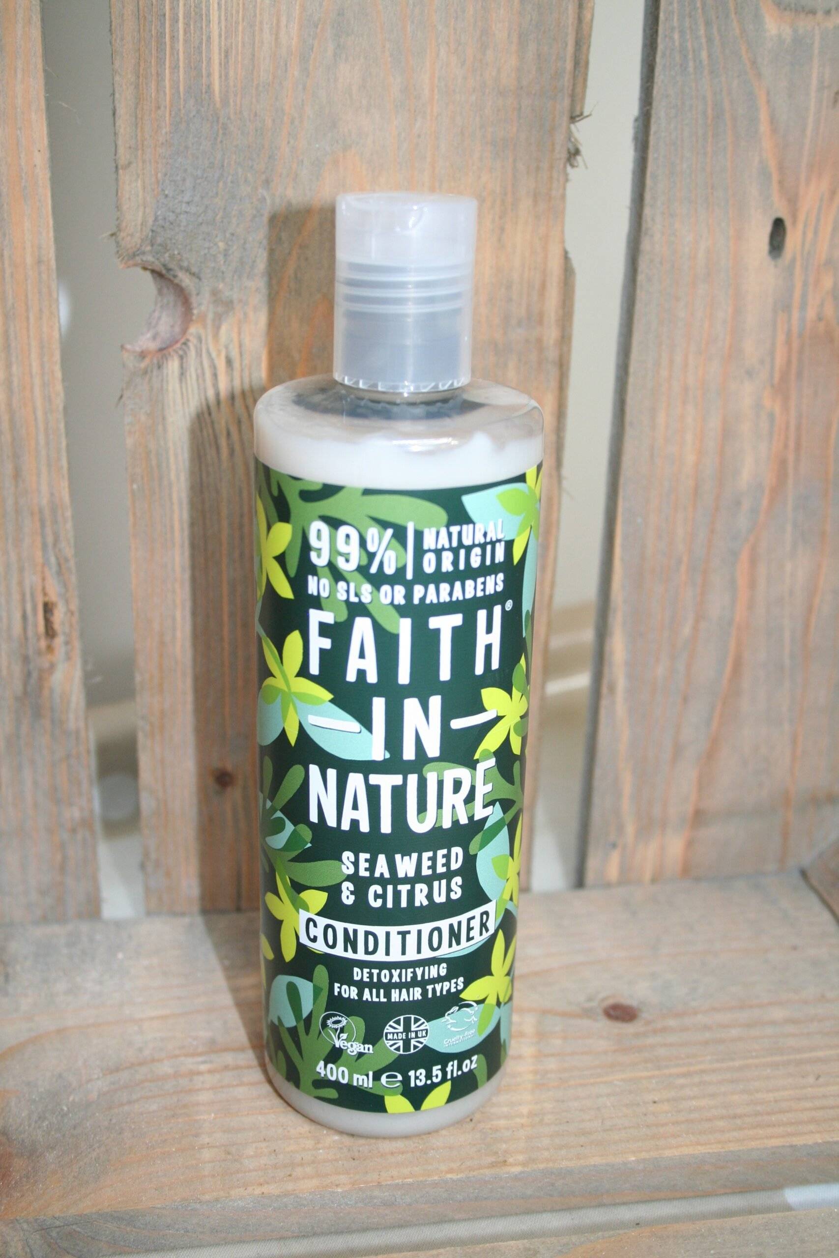 Faith in Nature Seaweed & Citrus conditioner