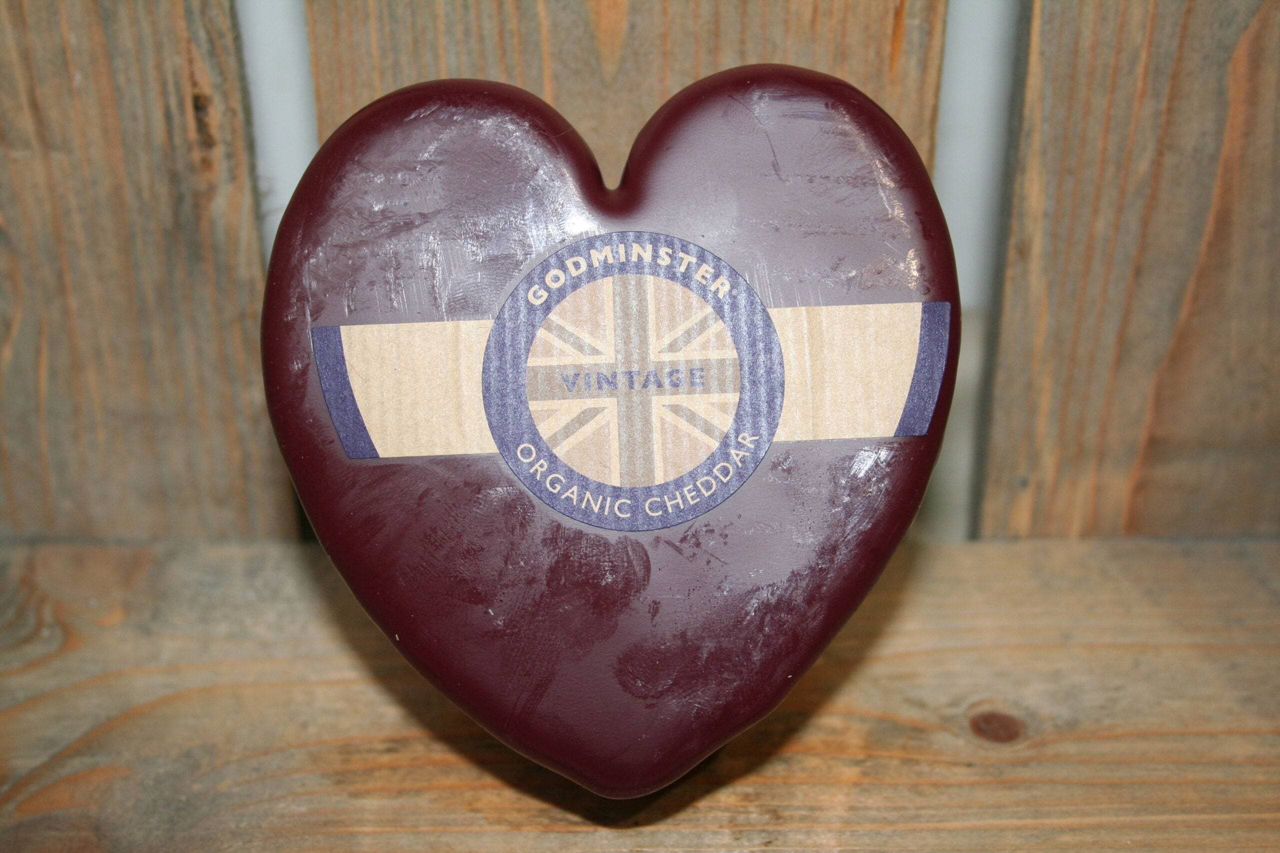 Gdminster organic cheddar heart