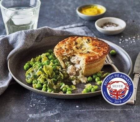 Cook spring chicken & asparagus pie