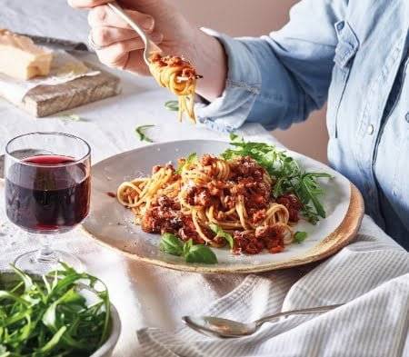 cook veggie bolognese