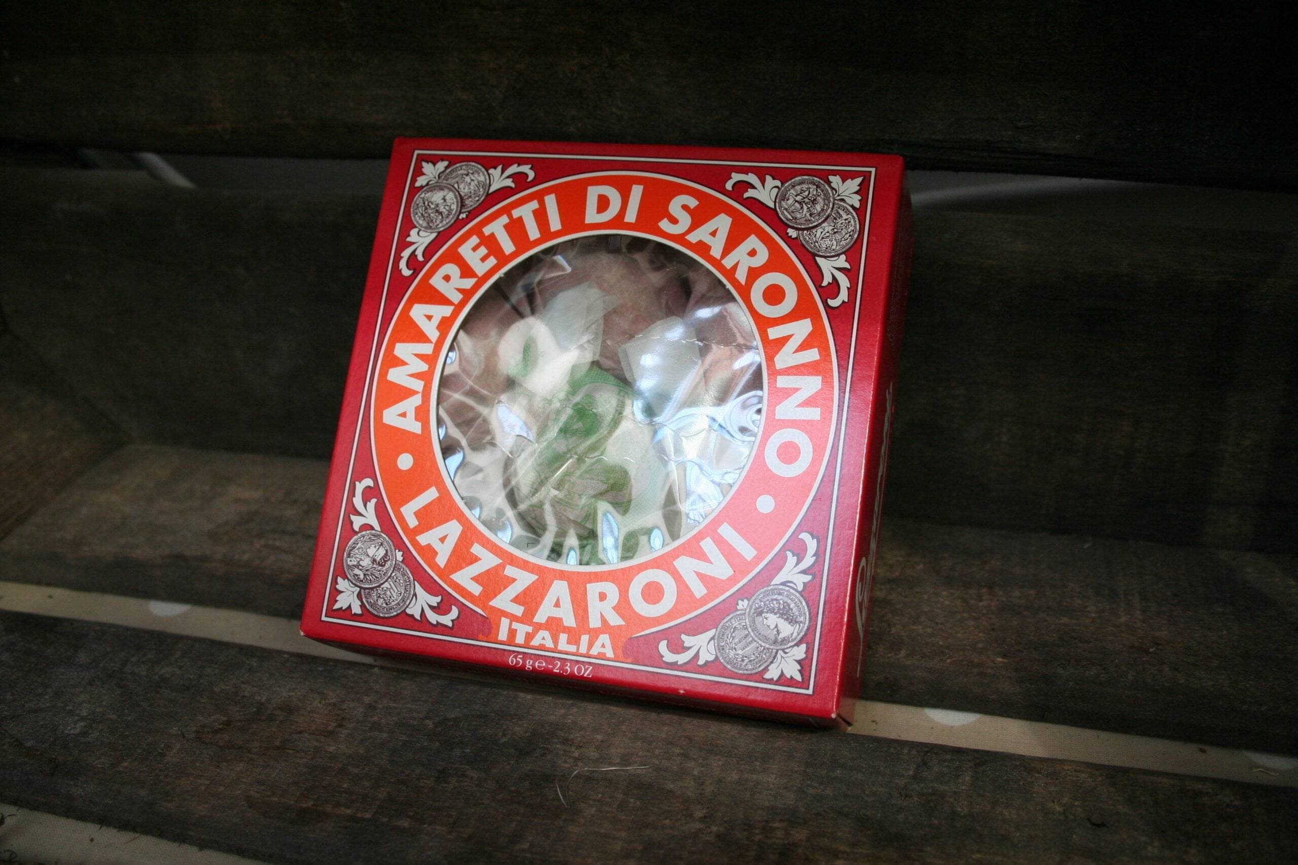 Lazzaroni amaretti biscuits