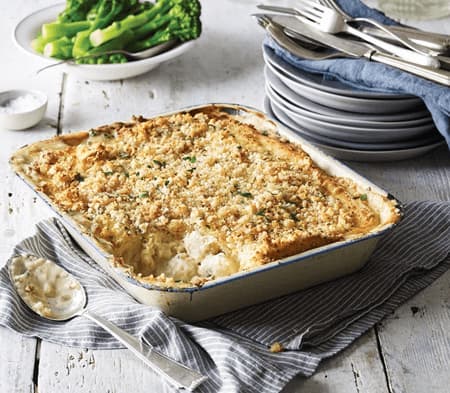 Cook fish pie