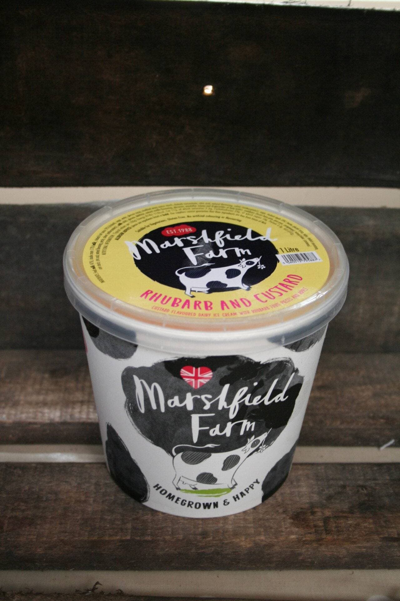 Marshfield rhubarb and custard ice cream