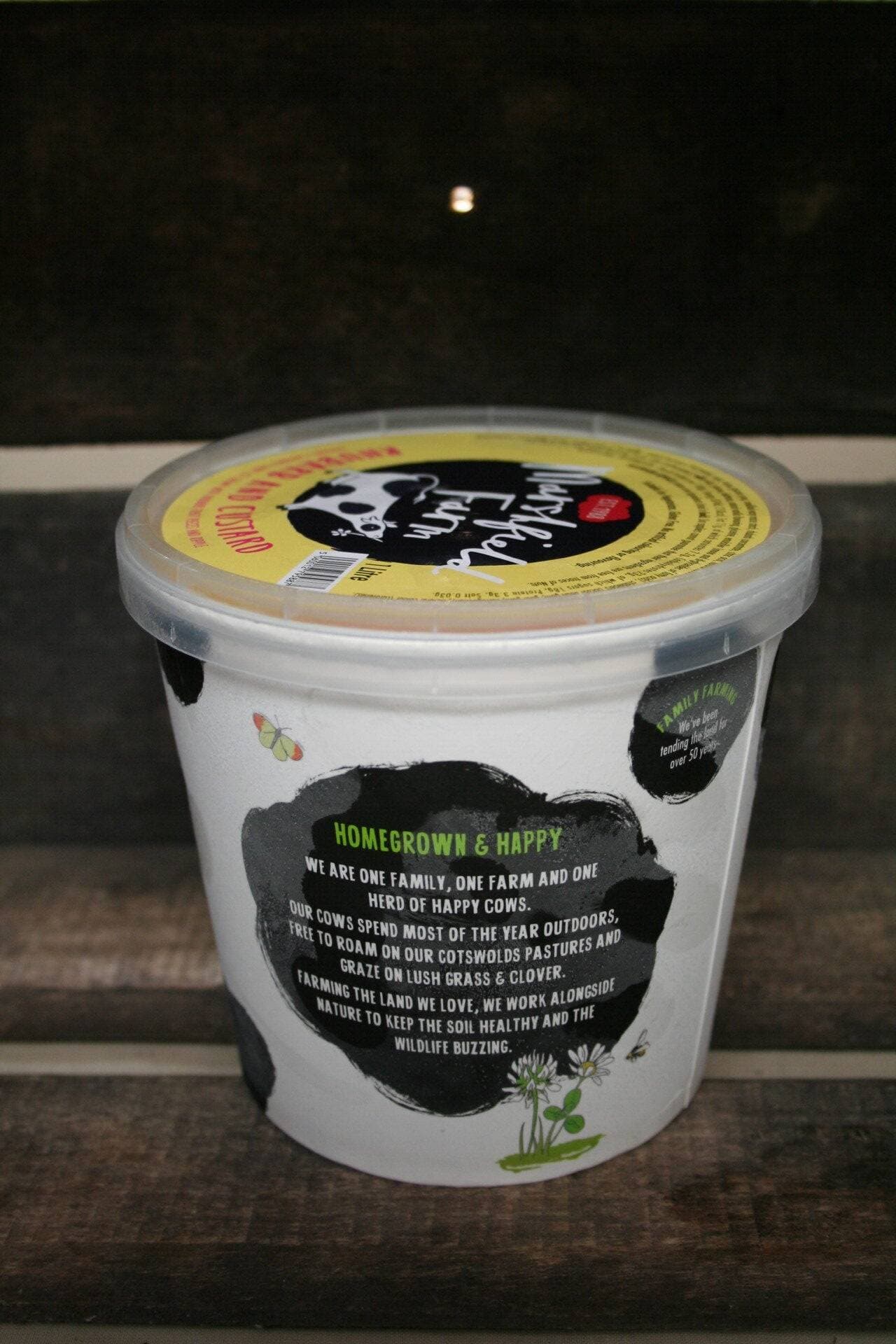 Marshfield rhubarb and custard ice cream