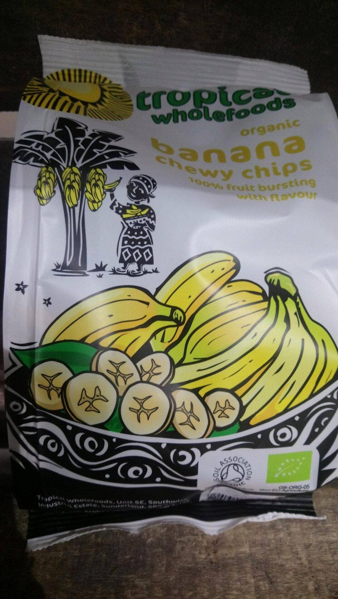 tropical wholefoods organic chewy banana chips (150g)