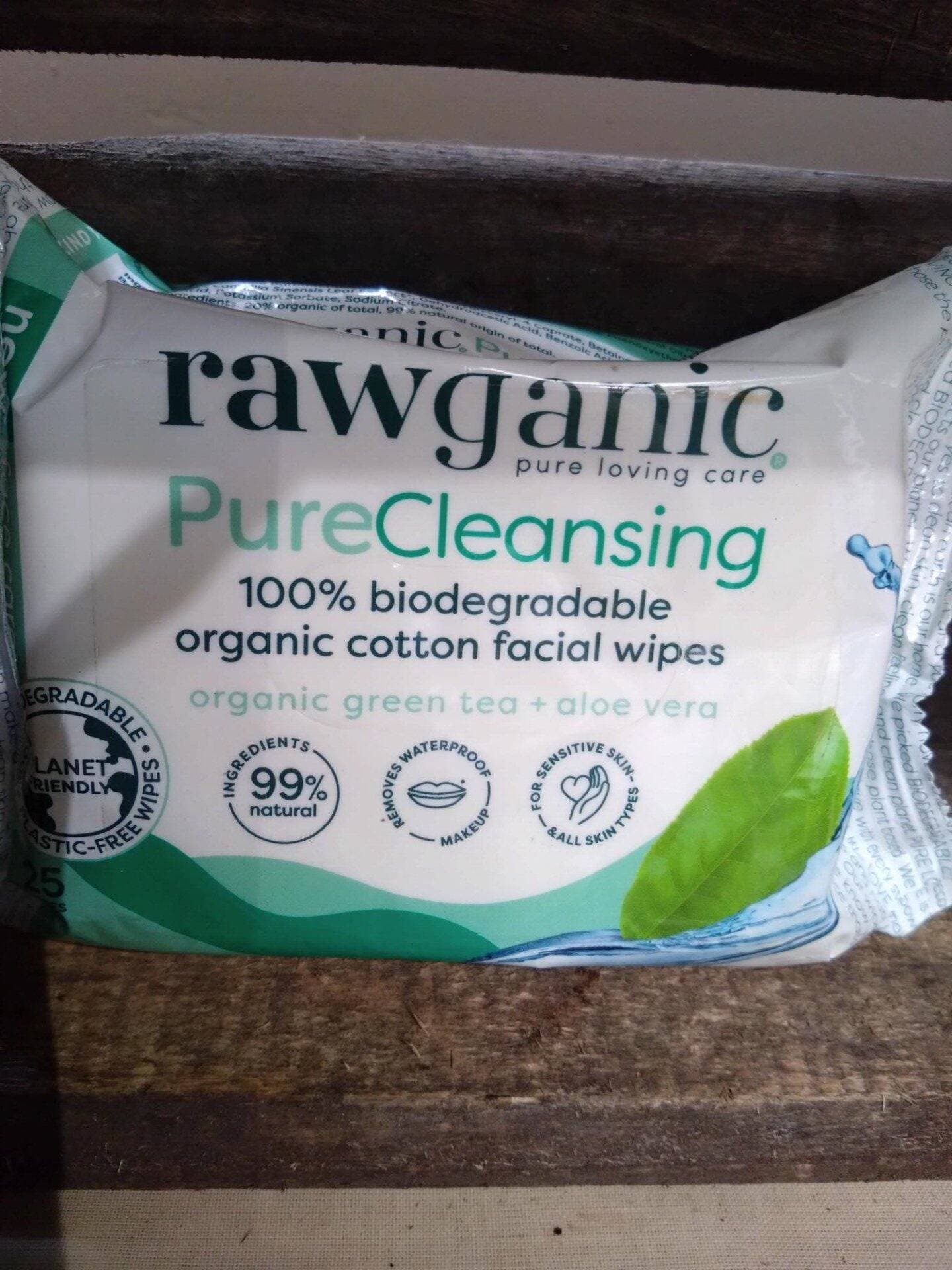 rawganic organic cotton pure cleansing facial wipes 100% biodegradable organic green tea + aloe vera (25 sheets)