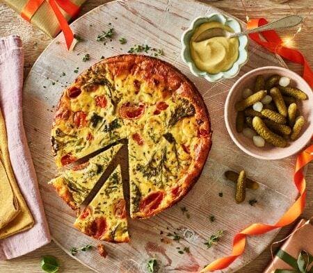 cook smoked bacon, broccoli & cheddar frittata (serves 1)