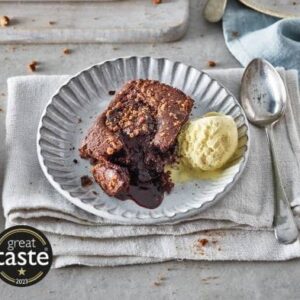 cook hot chocolate pudding (serves 2)