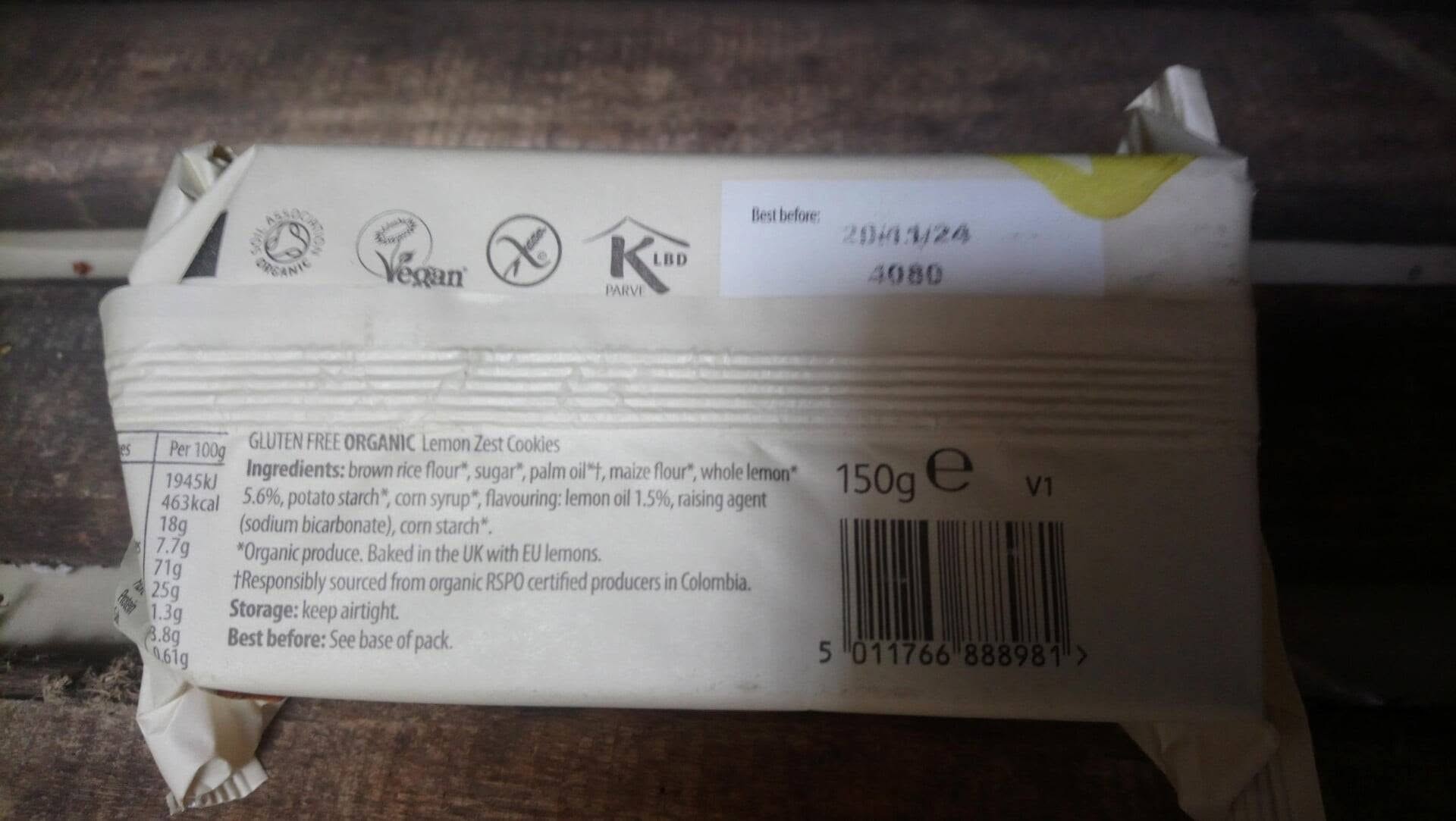 doves farm freee organic lemon zest cookies (150g)
